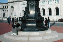 pb090293-vi